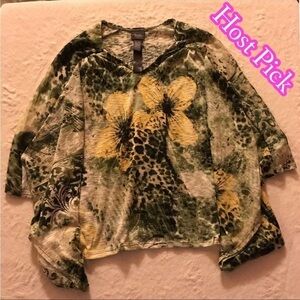 ✅HOST Pick✅ Chico’s Travelers Collection Top, Size Small